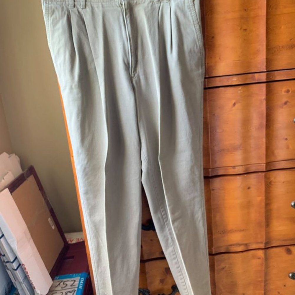 Hunt Club™ khakis pants